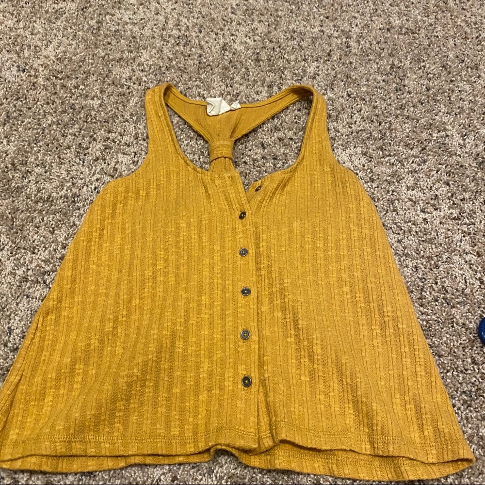 Super cute racer back tank top